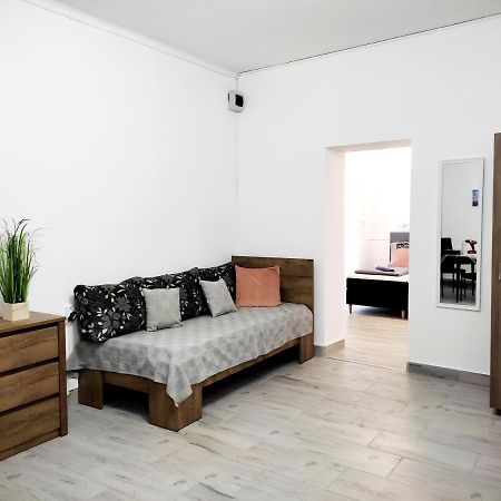 Dunapart Apartment Vác المظهر الخارجي الصورة