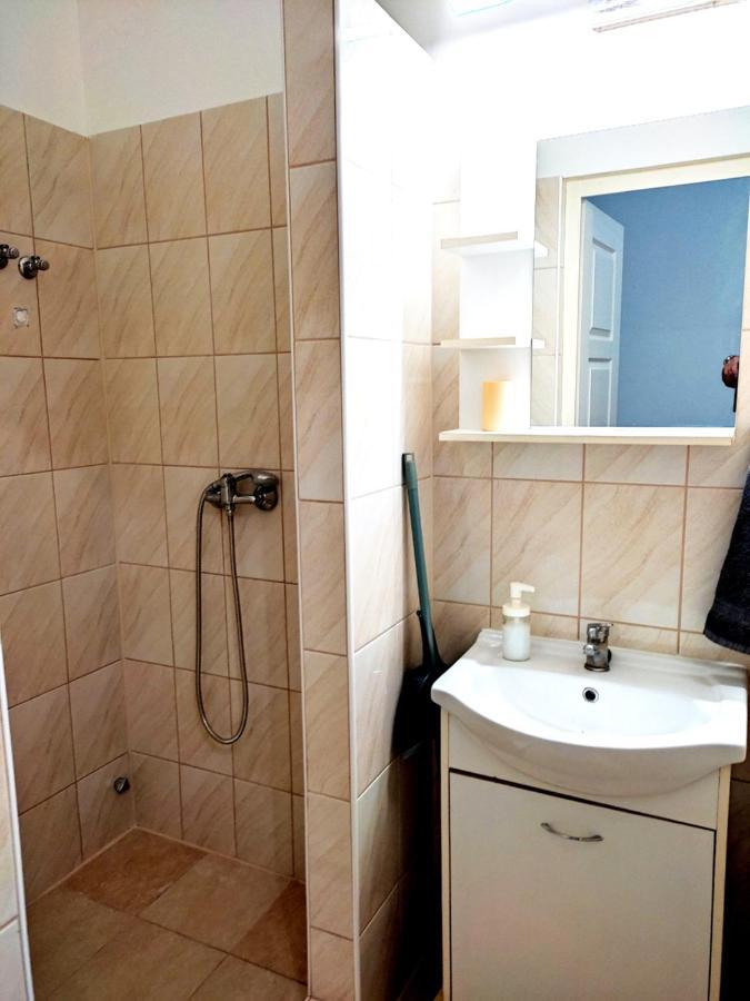 Dunapart Apartment Vác المظهر الخارجي الصورة