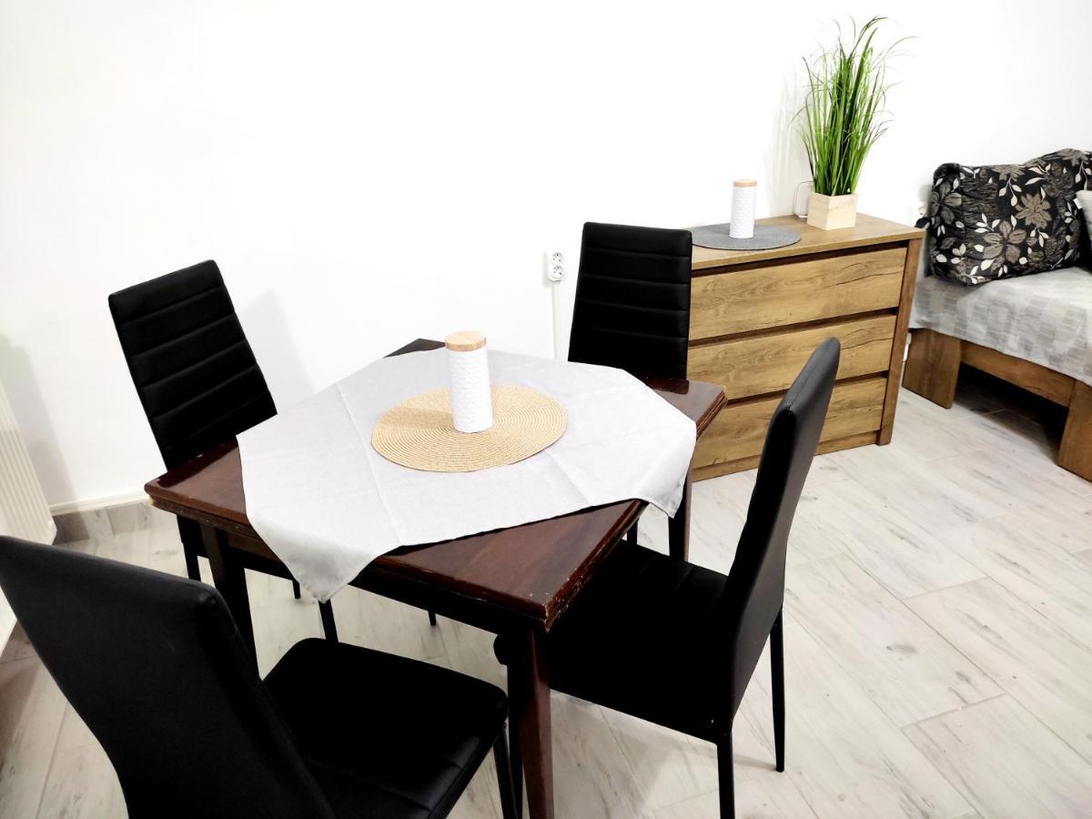 Dunapart Apartment Vác المظهر الخارجي الصورة